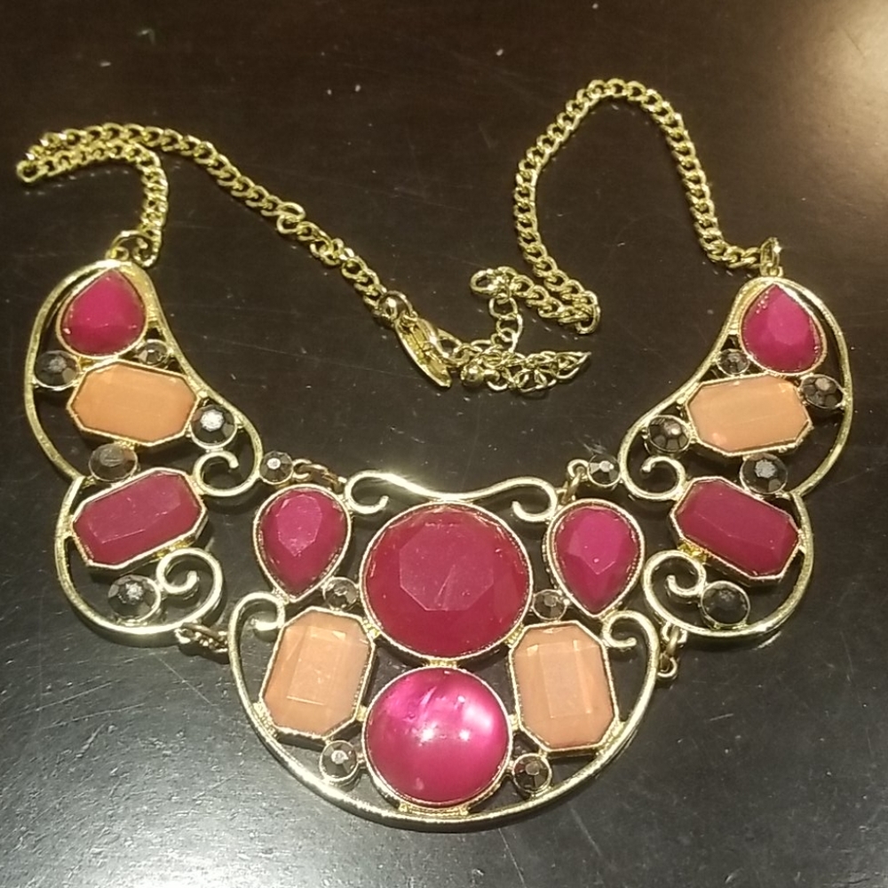 New York & Co Necklace